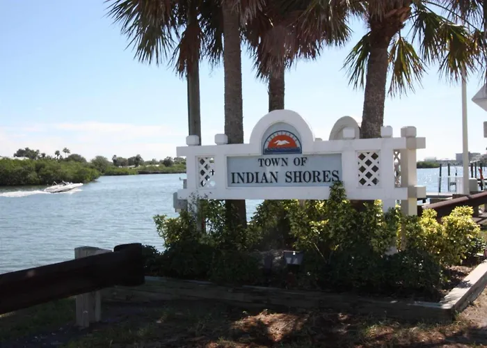 401 Bayshores Yacht Tennis Club * Clearwater Beach
